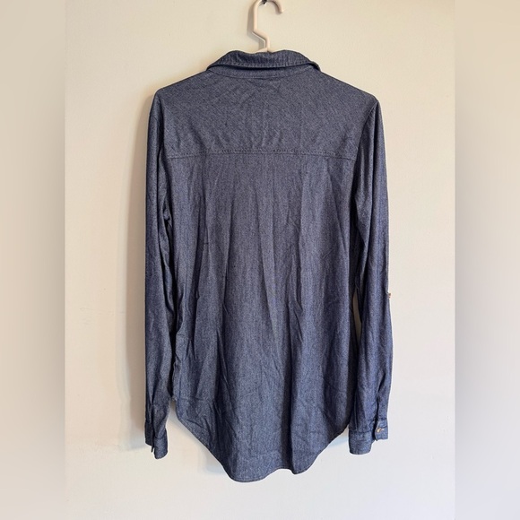 Passport Button up Top - Picture 4 of 4
